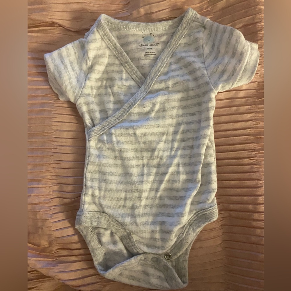 Cloud Island Onesie soft 0/3 months